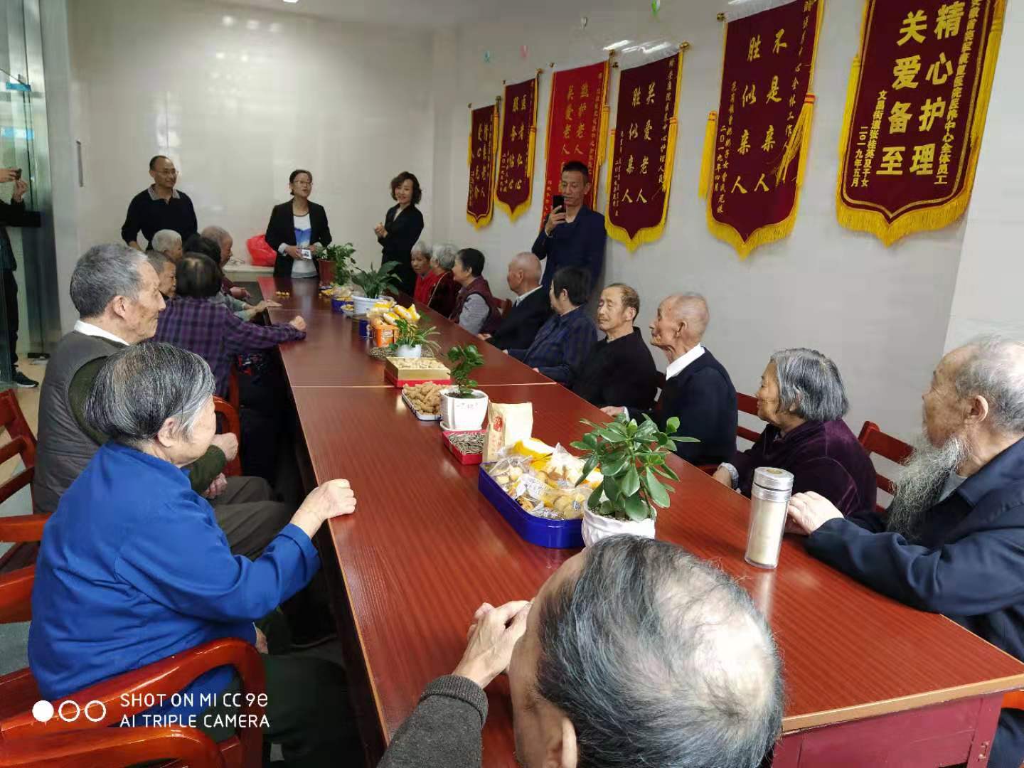 省榮康醫(yī)院醫(yī)養(yǎng)中心組織系列活動(dòng)歡度重陽(yáng)佳節(jié)