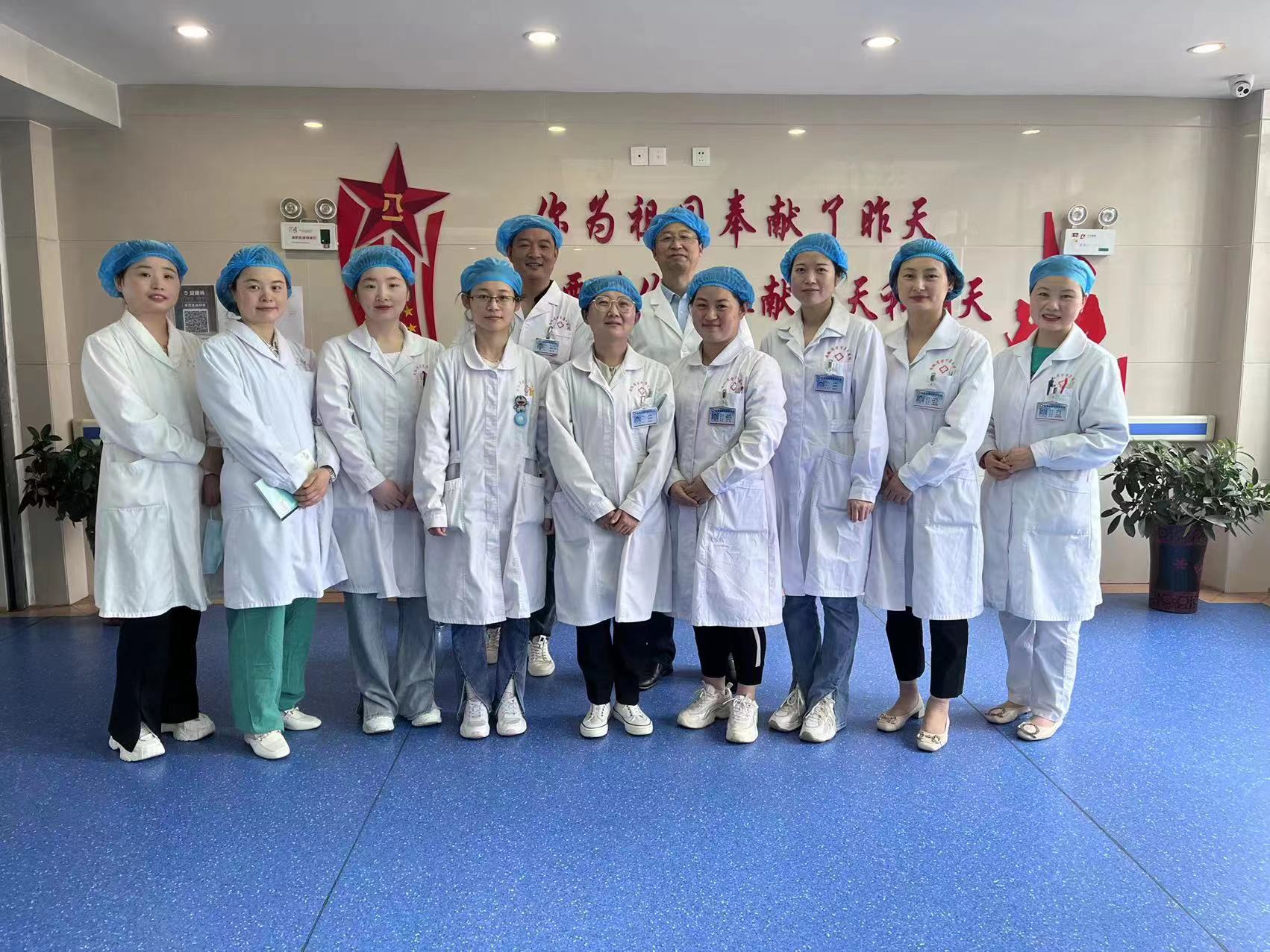 【節(jié)日我在崗】以我之節(jié)日敬你之榮光